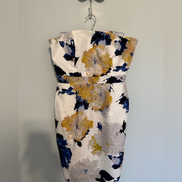 J. Crew Dress Strapless  Floral  White and Blue Cotton Dress with Pockets   4 - Picture 2 of 13